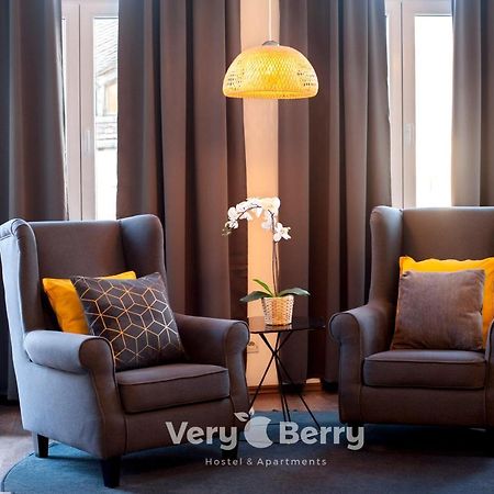 Very Berry - Garbary 27 - Apartament Z Balkonem, Old City, Check In 24H Apartment Poznań Exterior foto