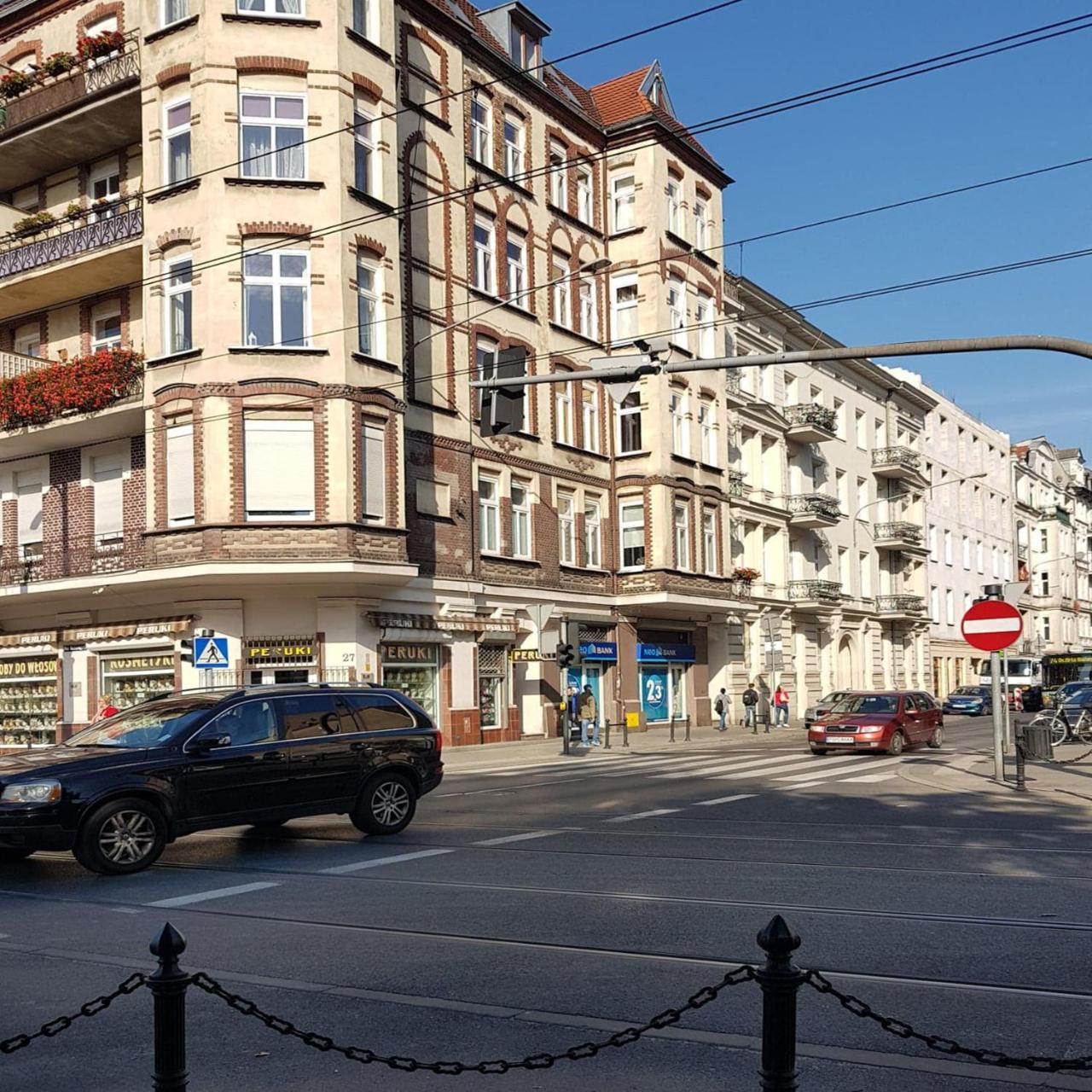 Very Berry - Garbary 27 - Apartament Z Balkonem, Old City, Check In 24H Apartment Poznań Exterior foto
