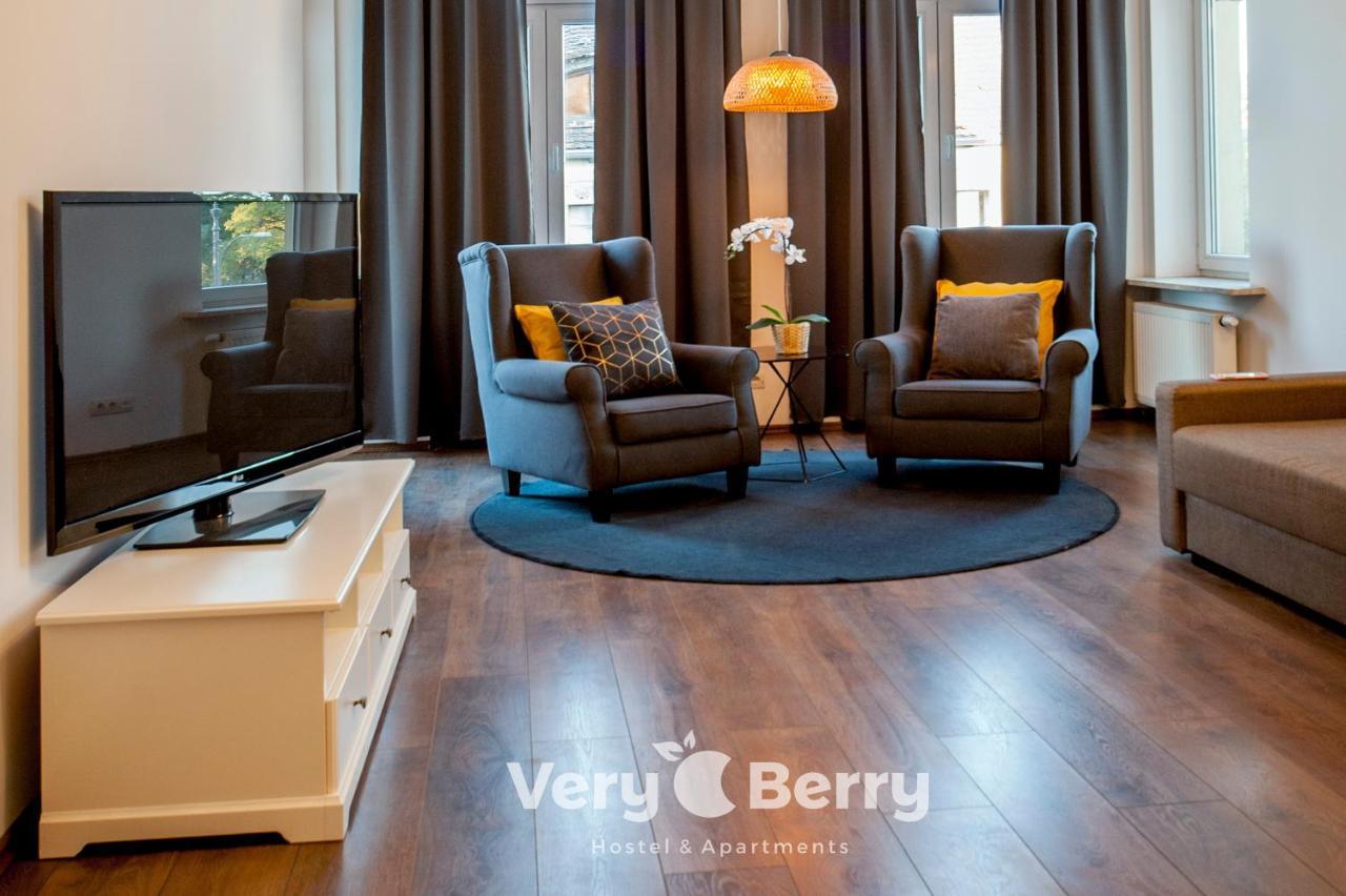 Very Berry - Garbary 27 - Apartament Z Balkonem, Old City, Check In 24H Apartment Poznań Exterior foto