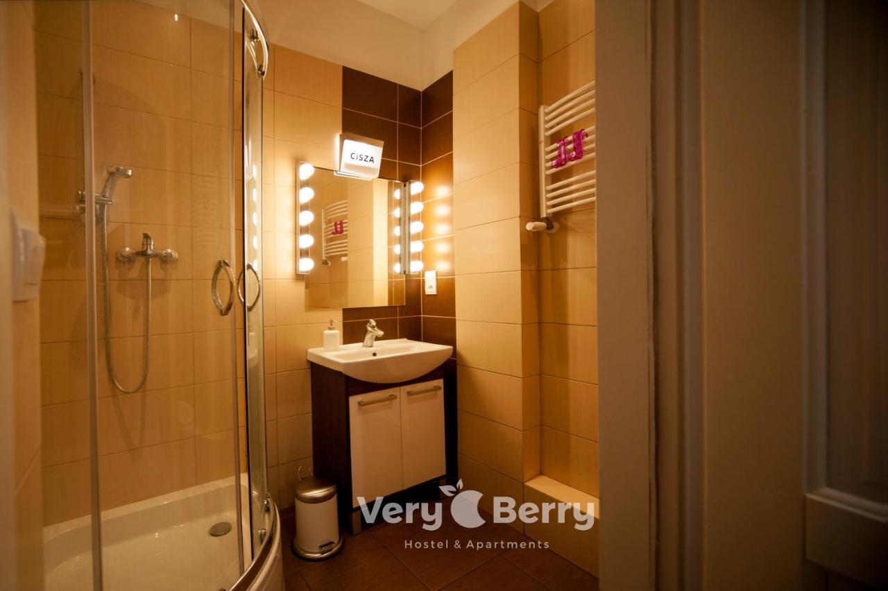 Very Berry - Garbary 27 - Apartament Z Balkonem, Old City, Check In 24H Apartment Poznań Exterior foto